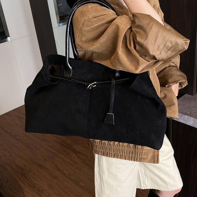 Suede Bag Women's Large Capacity 2025 New Autumn and Winter Versatile Retro Shoulder Underarm Bag Pleated Tote Bag