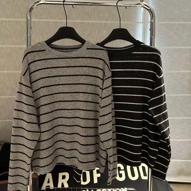 

Женская футболка в полоску из смесовой шерсти 220 г, с длинным рукавом - Новый осенне-зимний высококачественный свободный базовый топ Medium темно-серого