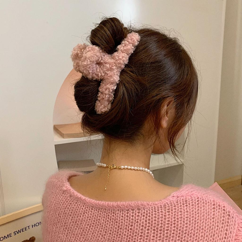 Teddy Hair Extra Large Grab Clip Back Head Temperament Shark Clip Internet Celebrity Cute Plush Headgear Hair Grab Hair Accessories