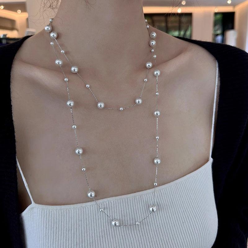 Elegant Minimalist Long Pearl Necklace - French Light Luxury High-End Women's Sweater Chain
