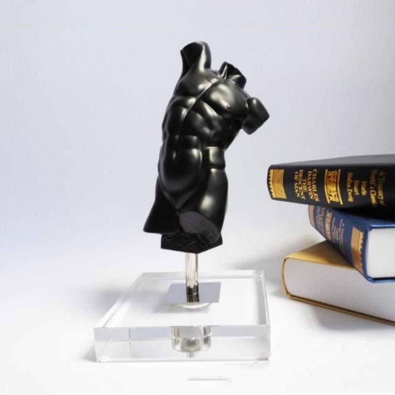 Abstract Figure Sculpture David Brokeback Male Nudity Resin Handicraft Decorative Figurines Home Decoration Accessories