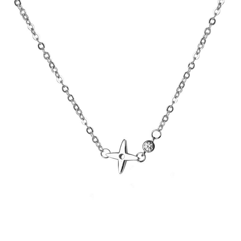 

Ожерелье с крестом и цветком Простой дизайн Чувство света Роскошь Ниша Темперамент Ключица Цепочка Подарочная Четырехлистная Ключица