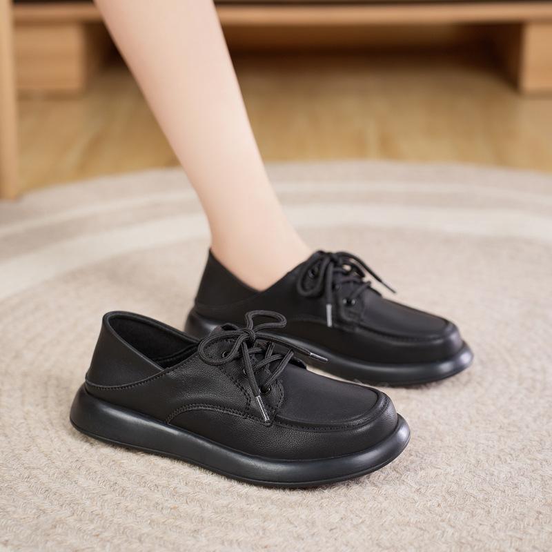 

Soft-soled black shoes autumn new flat-soled maternity shoes non-slip comfortable casual shoes 40