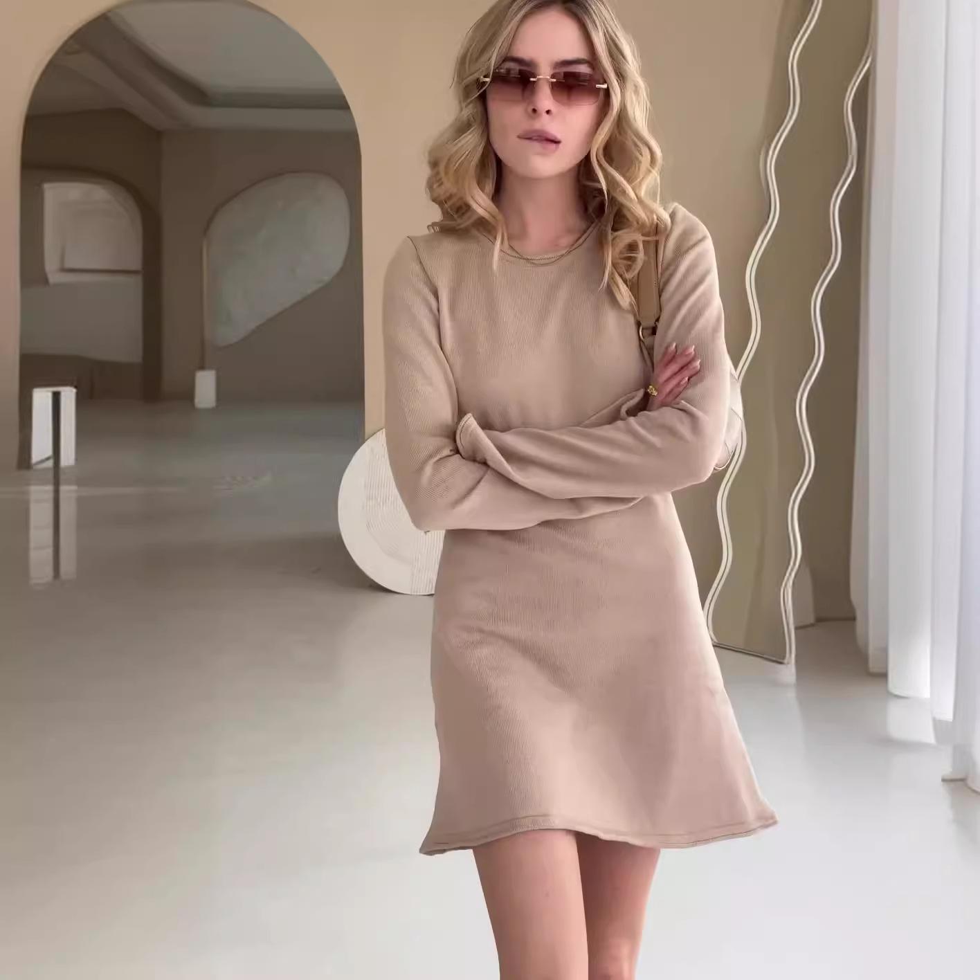 

2024 Осень Женское Повседневное Платье Однотонное с Круглым Вырезом и Длинным Рукавом S хаки