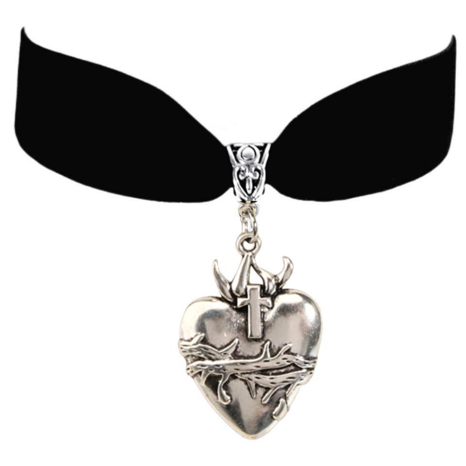 Black Velvet Heartshaped Necklace Alloy Pendant For Women Summer Fashion Accessory