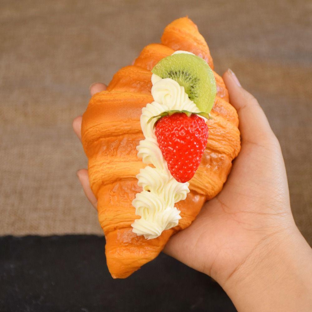 Convenient Fake Soda Bread Exquisite Artificial Bread Simulation Croissant Bread  Home Decoration