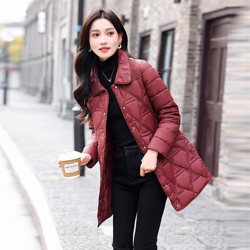 High-end light and thin rhombus cotton clothes women's medium and long styles, winter fashionable warm cotton-padded clothes and jackets are trendy.