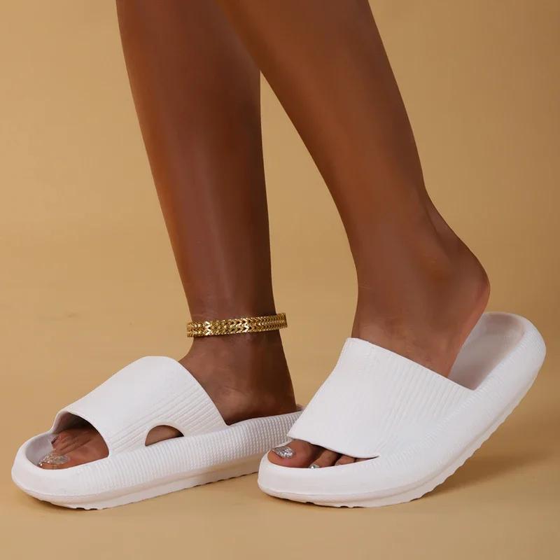 Fashion Thick Platform Cloud Slippers Women Comfort Soft Sole Eva Home Slides Non Slip Bathroom Shoes Woman 2025 Summer Beach Flip Flops
