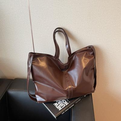 Nouveau sac à bandoulière polyvalent rétro mode pour femmes, sac fourre-tout décontracté simple pour le travail, sac portable de grande capacité, grand sac
