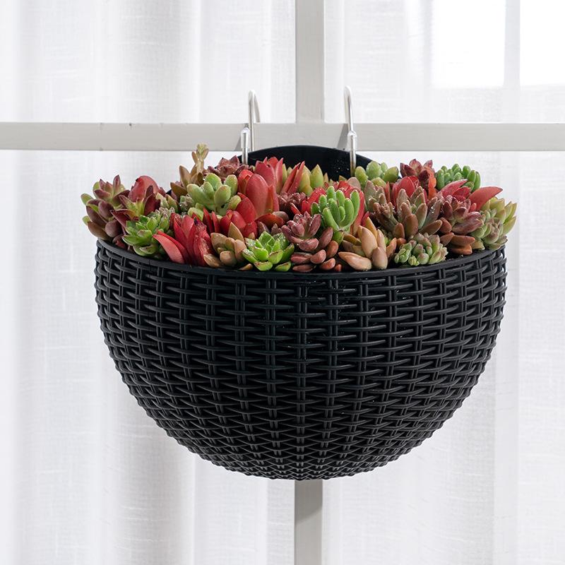 1Pc European Style Wall Hanging Half Round Flowerpot Imitation Rattan Planter for Balcony Outdoor Decor