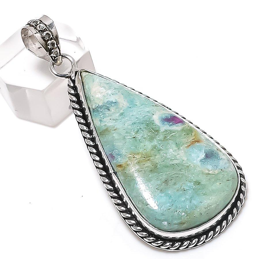 

Рубин Фуксит Драгоценный камень 925 Стерлинговое серебро Ювелирная подвеска 2,44