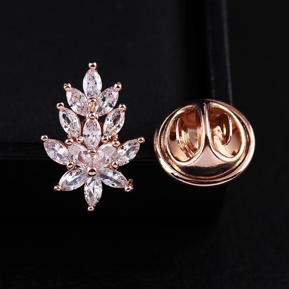 Zircon-Inlaid Crystal Leaf Lapel Pin for Women - Luxury High-End Brooch with Anti-Exposure Clasp