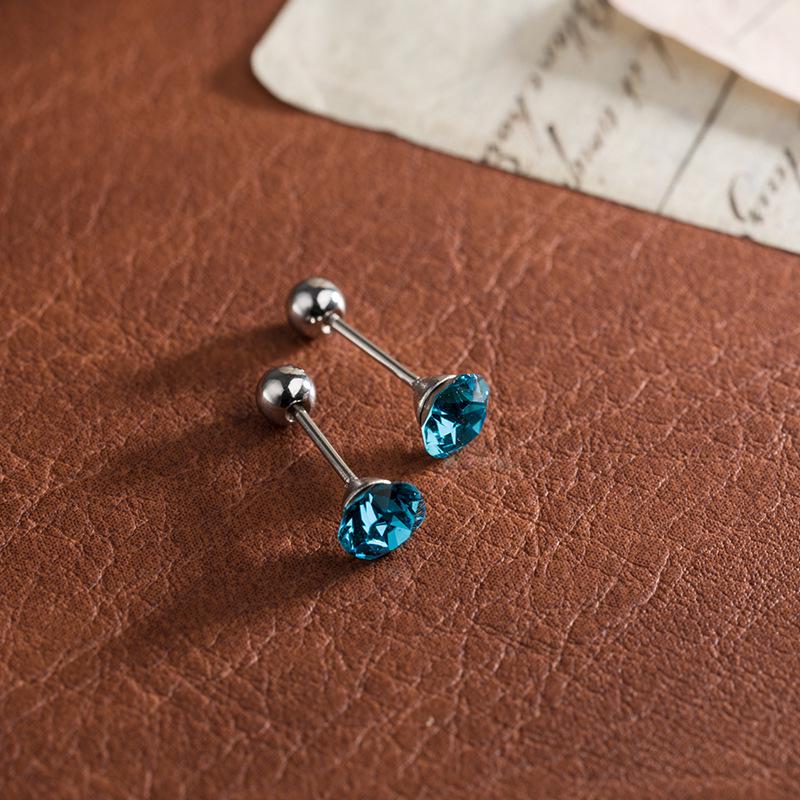 6mm Flashy Titanium Steel Threaded Ear Studs with Diamond for Cartilage and Ear Care