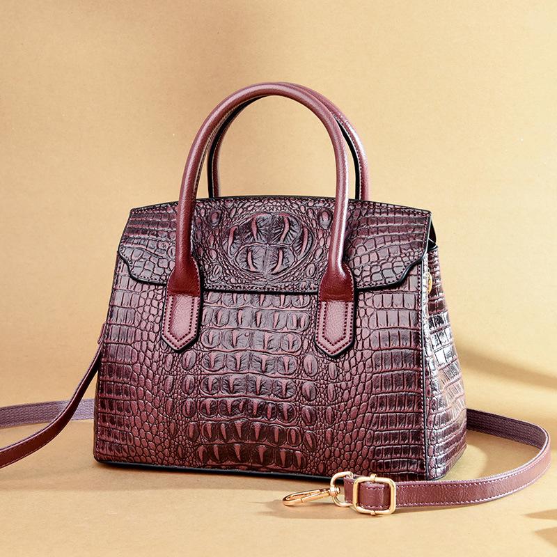 2025 Trendy Retro Crocodile Pattern Women's Crossbody Handbag
