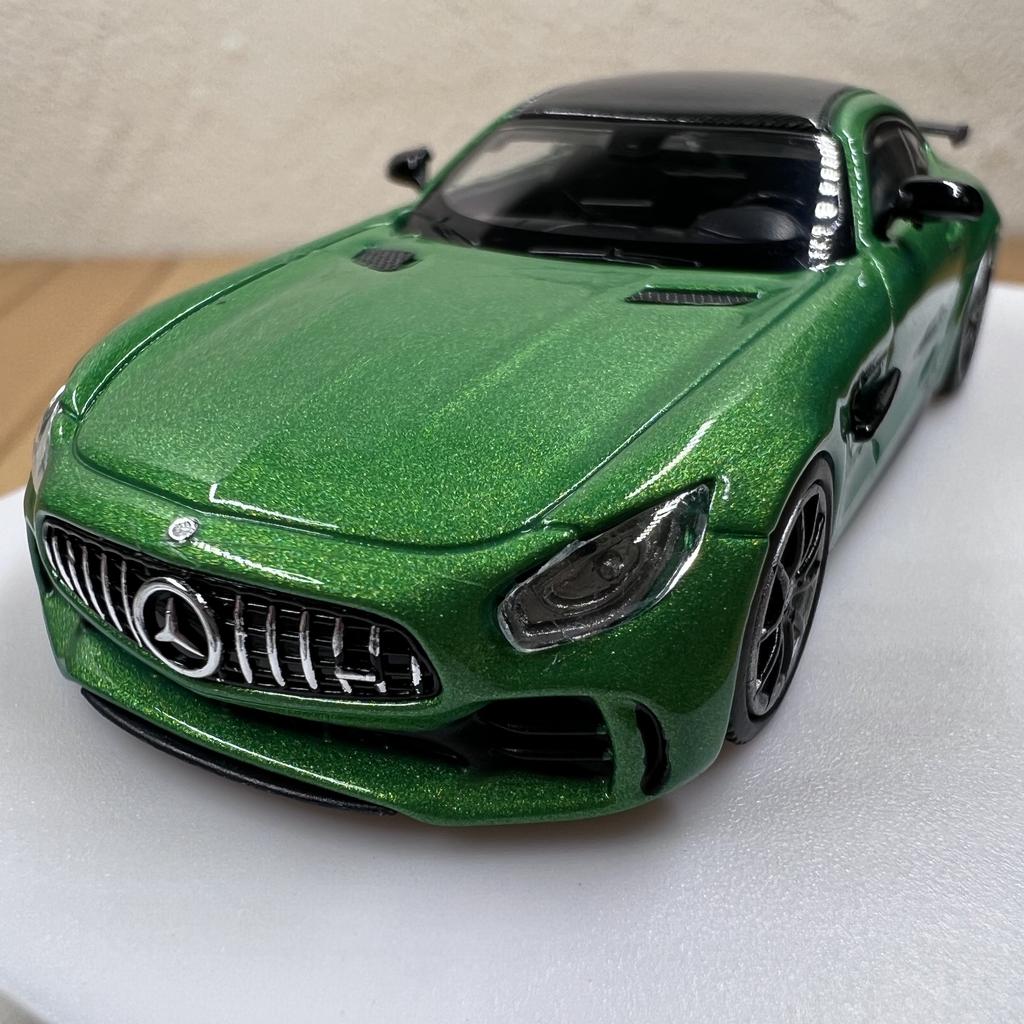 Diecast MJ 1:64 Scale Mercedes-Benz AMG GTR Supercar Alloy Car Model Collectible Toy Gift Souvenir Display Ornament