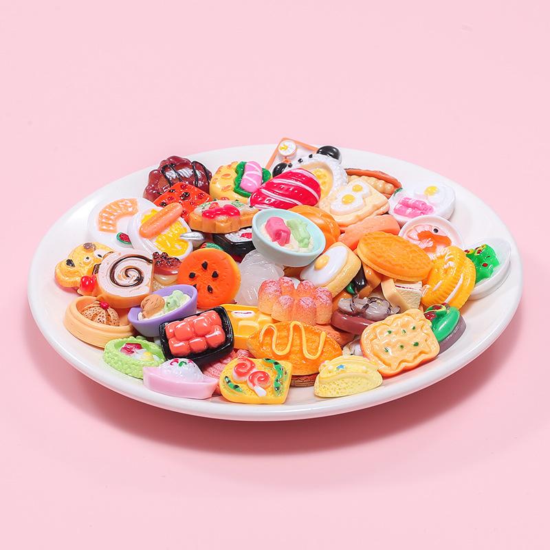 10PCS Cute Miniature Simulation Food Model Resin Dolls House Accessories DIY Pretend Play Toys Resin Food Blind Box Desktop