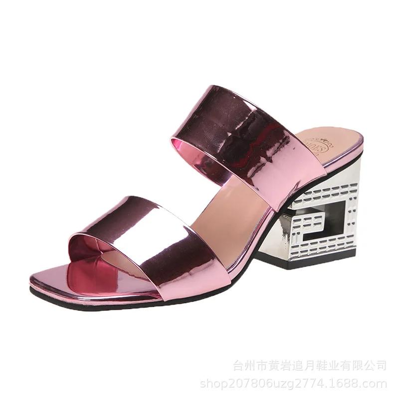 Fashion Women Fashion Patent Leather Sandals 2024 Summer Thick High Heels Slippers Woman Outdoor Solid Color Slip on Beach Flip Flops
