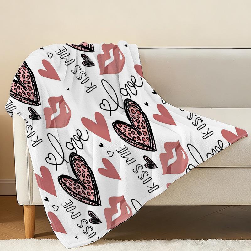 Heart Lip Print Flannel Fleece Blanket Short Plush, Soft & Warm, Ideal for Home, Sofa, Bedroom, Perfect Valentine's Day Gift