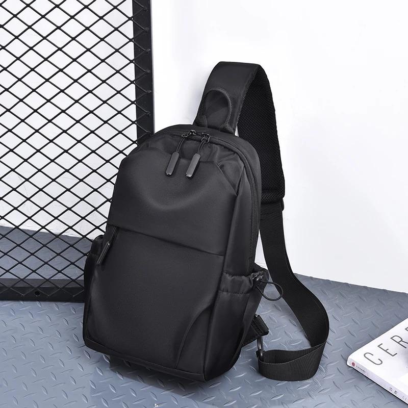 Men's Multifunctional Chest Bag with Adjustable Shoulder Straps, Large Capacity Men's Fashionable Crossbody Bag Multifunctional Shoulder Bag