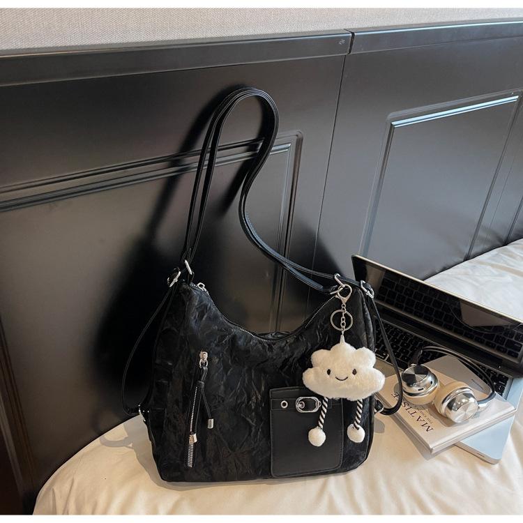 Fashion Large-capacity Underarm Bag Women's 2025 New Design Sense Niche Backpack Casual Multi-purpose Shoulder Bag Tide