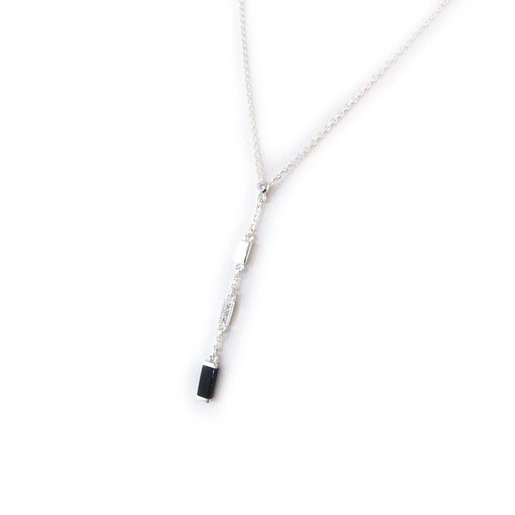 Altesse [N3276] - Ivory Black 'Sissi' Silver Necklace