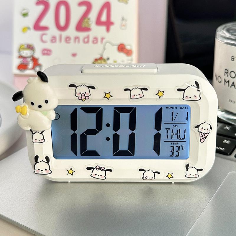 Luminous Cute Beaver Alarm Clock - Multifunctional Silent Desktop Clock with Timer for Dorms and Bedside.