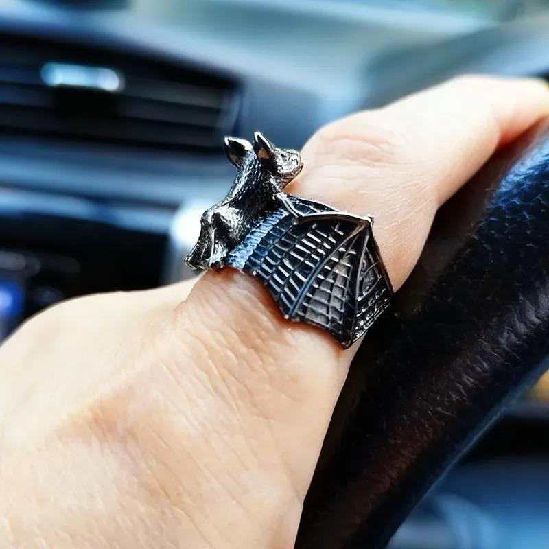 Halloween Bat Ring Adjustable Gothic Vintage Design Open Finger Ring Unisex for Cosplay Parties Punk Style Jewelry Gift