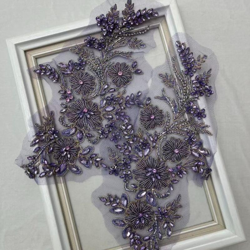 

1 Pair Multi-Color Handmade 3D Flower Rhinestone Beaded Lace Applique Fabric Wedding Dress DIY Decorative Applique Accessories S