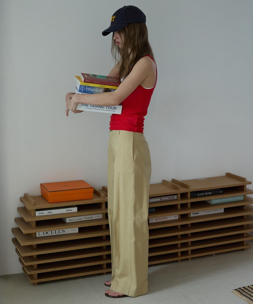 Opeundoeoseutyudio Basic Back Point Pants Beige