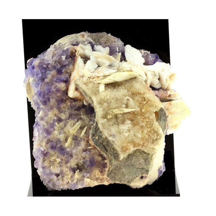 Pierres et Minéraux. Fluorite + Baryte. 3103.5 ct. Berbes, Asturias, Espagne.