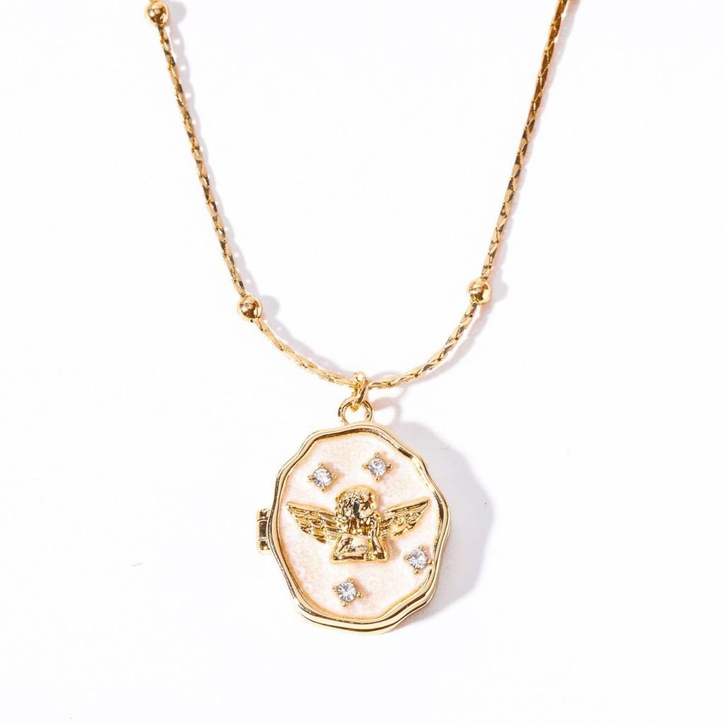 Artistic Retro Copper Pendant Necklace With Geometric Design For Womens Accessories