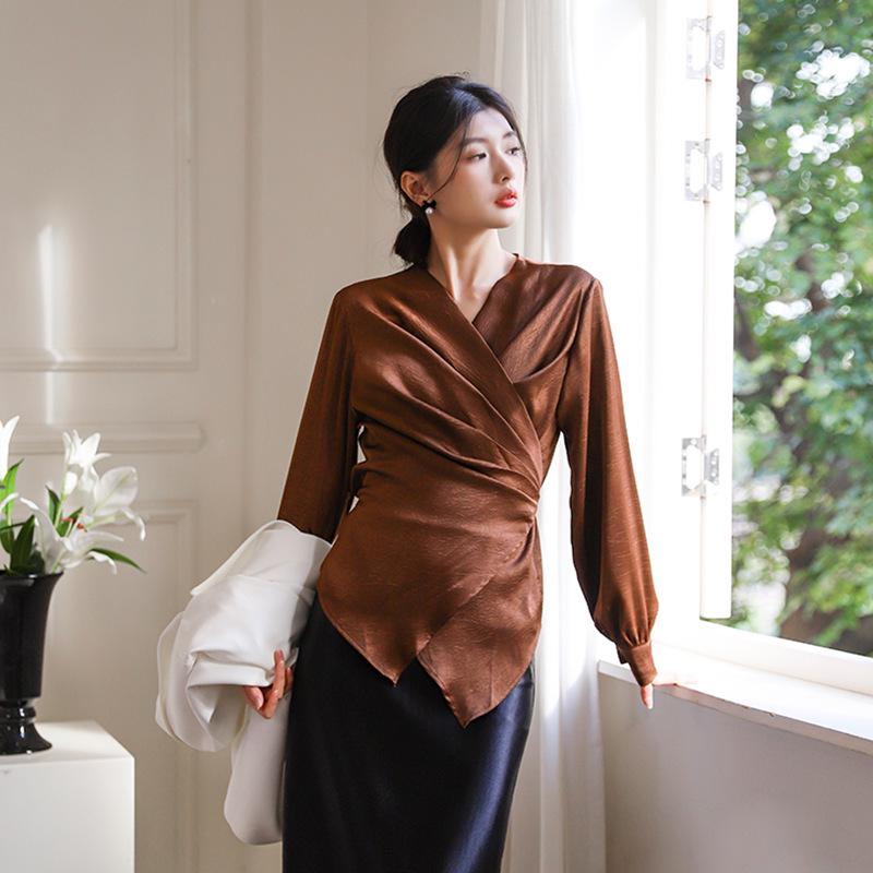 

Fiyuan Satin Tie-Waist V-Neck Irregular Long Sleeve Top One Size