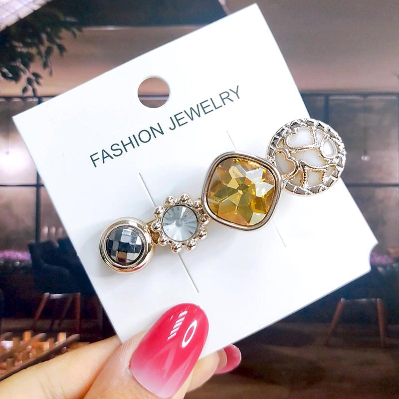 Neues Set Damen Haarspangen Schmuck Mode Kristall Haaraccessoires für Mädchen Luxus Perle Geometrische Haarspangen Nadeln Weihnachtsgeschenk