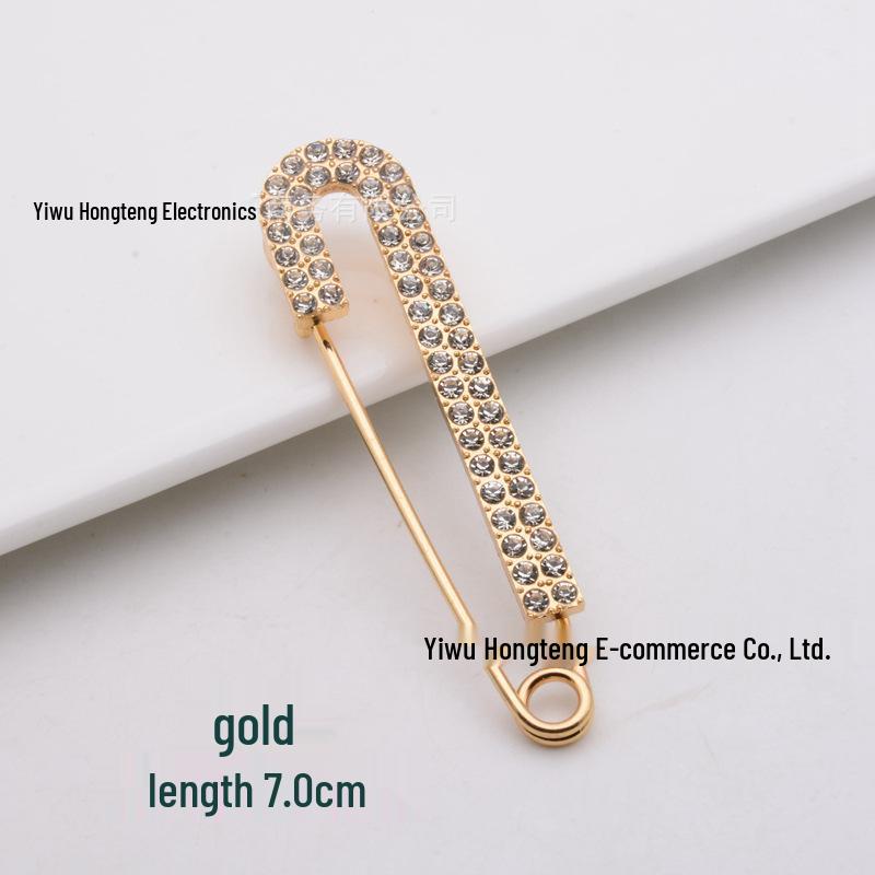 Luxurious Pearl & Rhinestone Alloy Brooch: High-End Fashion Accessory for Sweaters, Scarves, and Waist-Cinching.