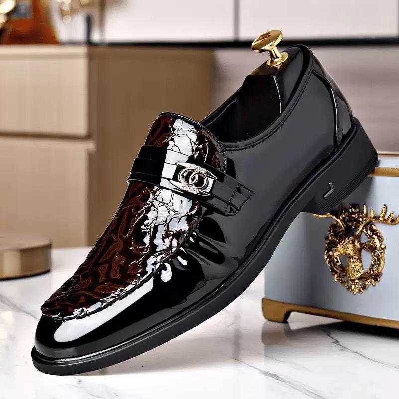 

Shoes men s formal men s shoes new glossy shiny leather foot cover trendy men s casual leather shoes 44
