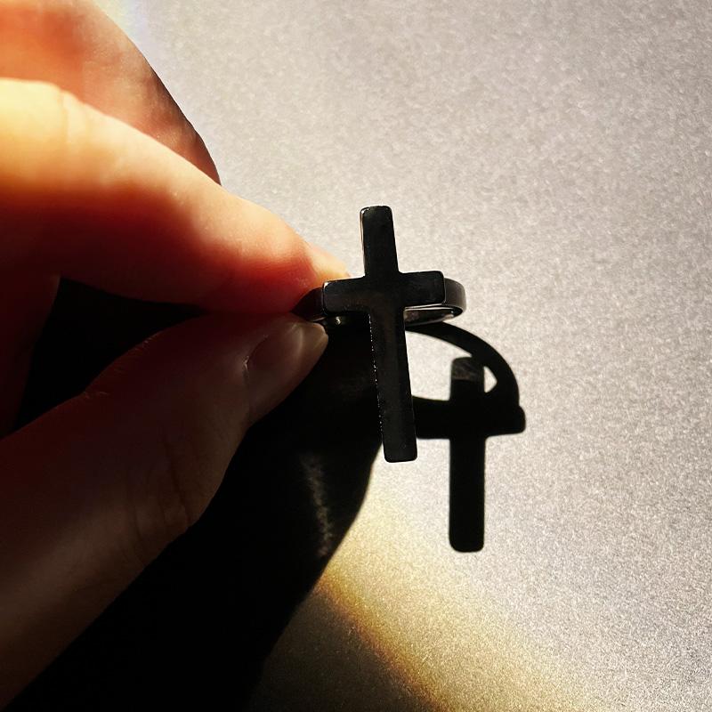 Classic Black Cross Ring For Men Women Stainless Steel Punk Gothic Ring Unisex Accessories Designer Jewelry Christian Gift