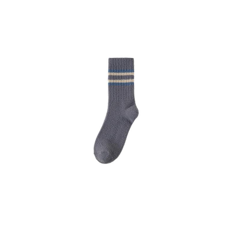Men's Thick and Warm Mid-calf Socks for Autumn and Winter, Simple and Versatile Sports Socks with Two-bar Color Matching