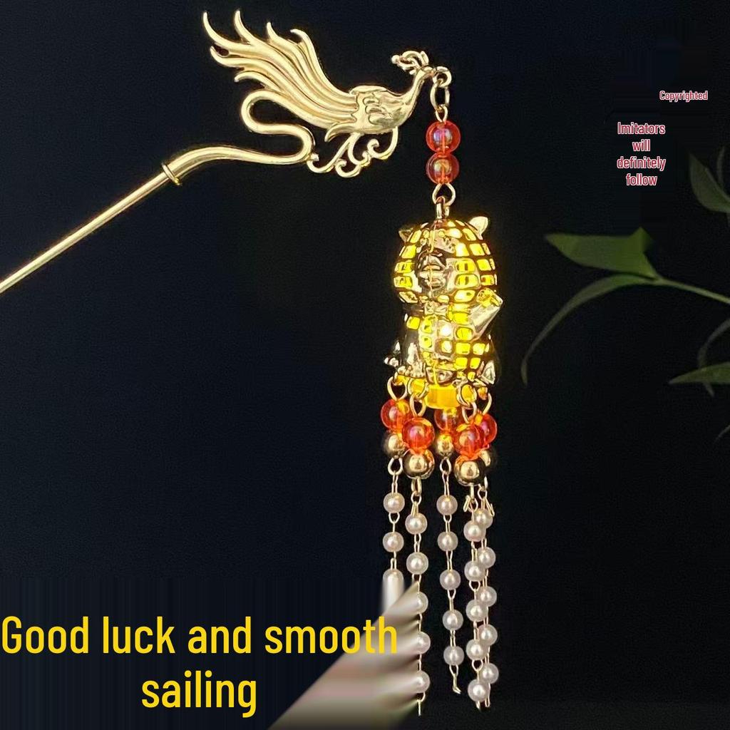 Ancient Style Luminous Hairpin: High-End Alloy Lantern Design for Hanfu Skirts