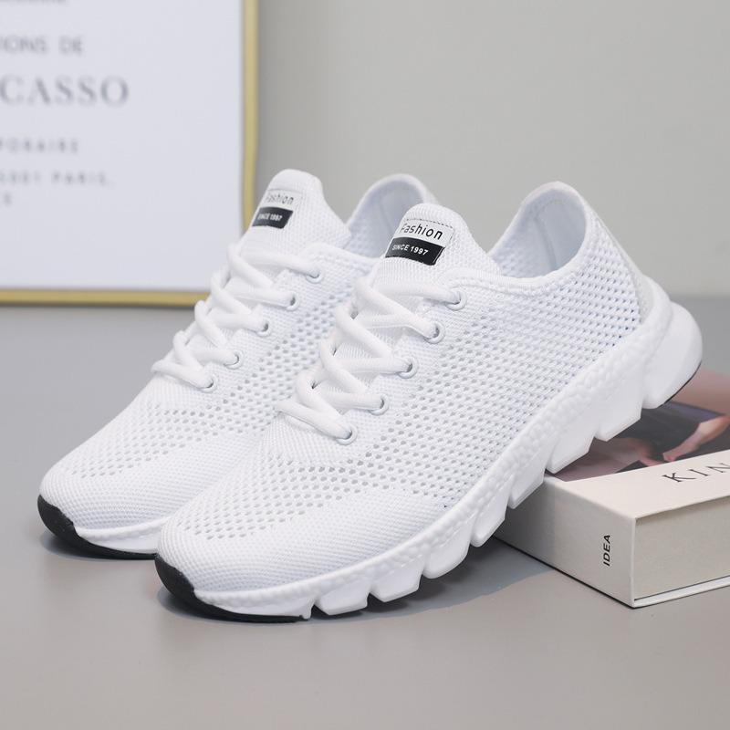 Large Size Breathable Fly-woven Women's Shoes Fashion Trend Simple Women's Sports Shoes Hiking Single Shoes