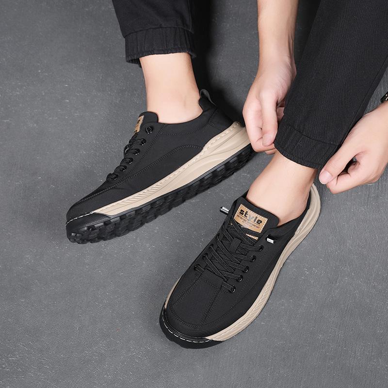 Neue Herren Slipper Atmungsaktive Herren Sneaker Freizeitschuhe Herren Flats Fahrschuhe Weiche Mokassins Bootsschuhe