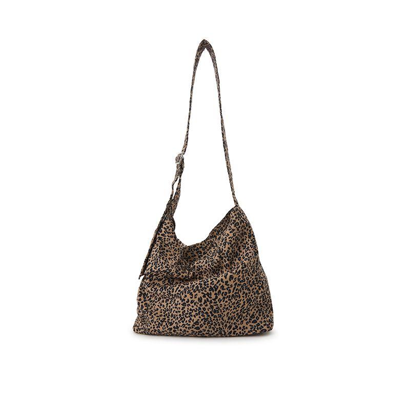 

Hot Air Bag for Spring and Summer 2025 Women s Leopard Print Korean Style Loose Shoulder Bag Large-Capacity Crossbody Bag 02 Brown