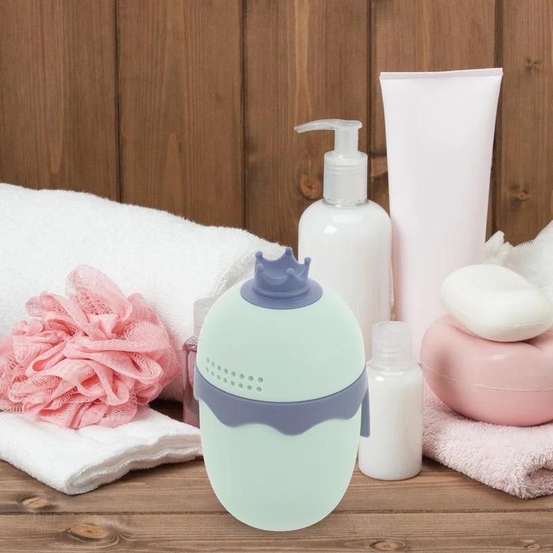 Crown Pattern Baby Shower Rinser Leakproof Large Opening Bath Rinse Cup Newborn Shampoo Tool