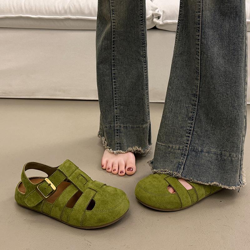 Baotou platform sandals women's summer outer wear high-end new models with skirts flat shoes