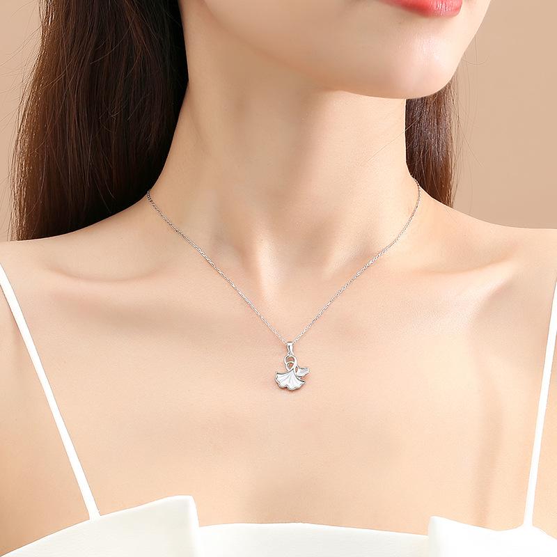 Tichia 999 Sterling Silver Apricot Shell Necklace: Women's Niche Design Clavicle Chain