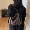 Bag women's new soft waxy bucket bag tote bag shoulder messenger bag commuter underarm bag large capacity trendy bag