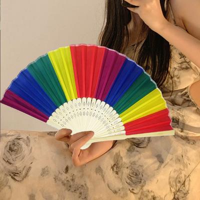 Yousheng Regenbogen Faltfächer Bambusrippen Handfächer Tragbarer Sommerfächer Dekoration Tanzaufführung Requisiten Party Zubehör