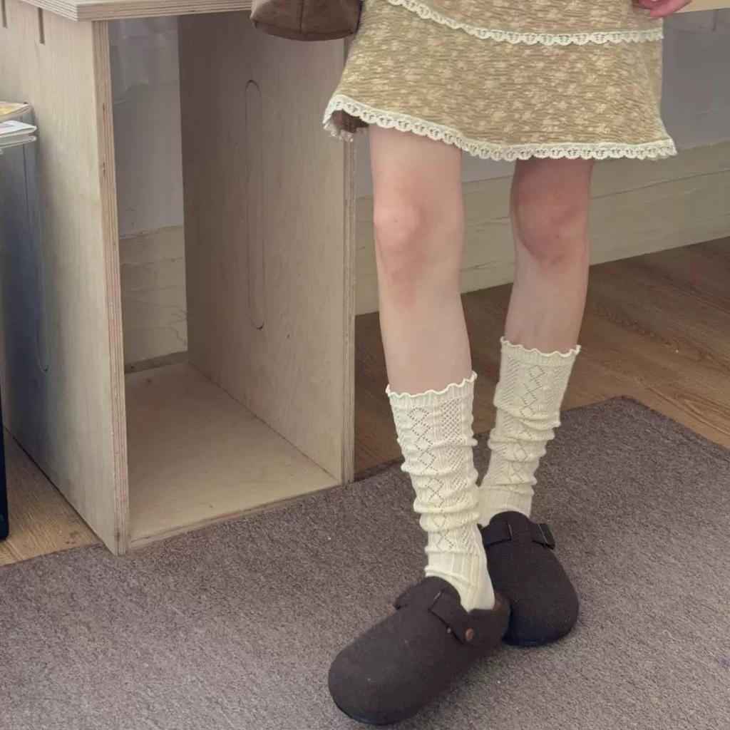Beige Pile Socks, Spring And Autumn Cotton Socks, Ballet Style, White Fungus Trimmed Calf Socks, With Birkenstock Shoes In The Middle Tube