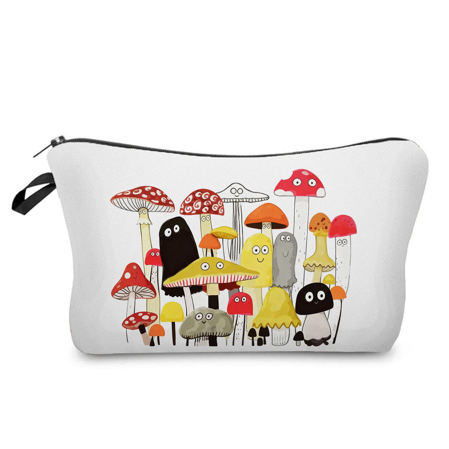 Mushroom printed cosmetic bag, classic single product clutch bag, light and durable toilet bag.