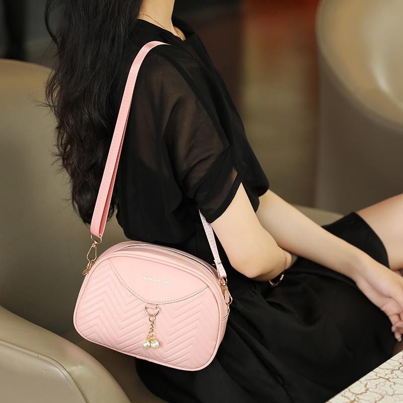 Summer new pearl pendant shell bag fashion personality wave embroidery shoulder messenger women's bag mobile phone bag