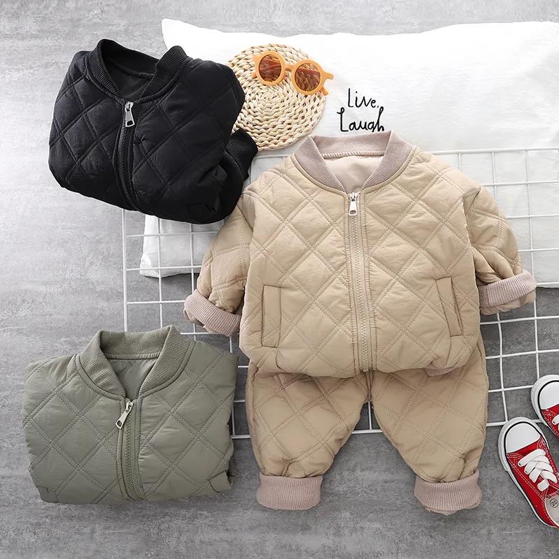Kinder Winter Warme Bekleidungssets Kinder Mädchen Kinder Jungen Schneeanzug Mäntel + Hosen Übermantel Zweiteiliges Set